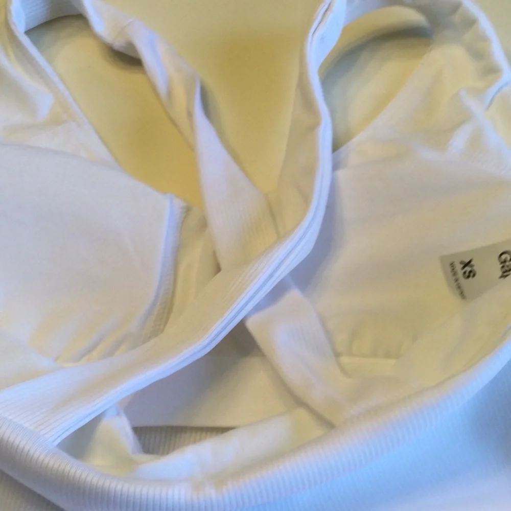 💜❤️FIRM NWT Gap active wear - Picture 3 of 7